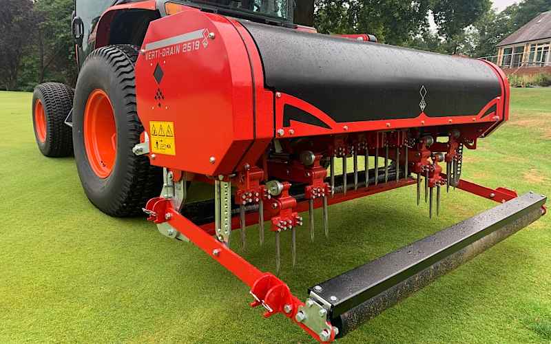 Redexim VERTIDRAIN 2519 Aerator